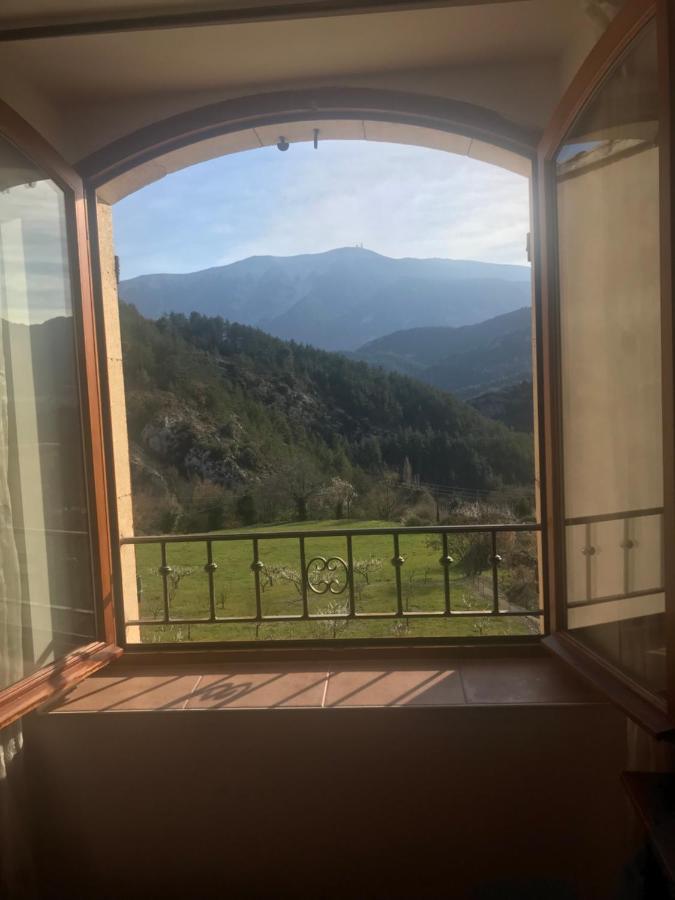 Les Chambres D'Hotes Du Mas Face Au Ventoux Plaisians Esterno foto